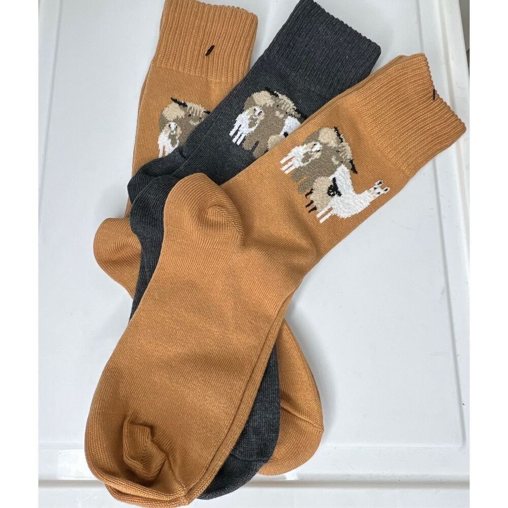 Urban Outfitters Hansel From Basel Fluffy Friends Crew Sock 3 Pair - Picture 5 of 5